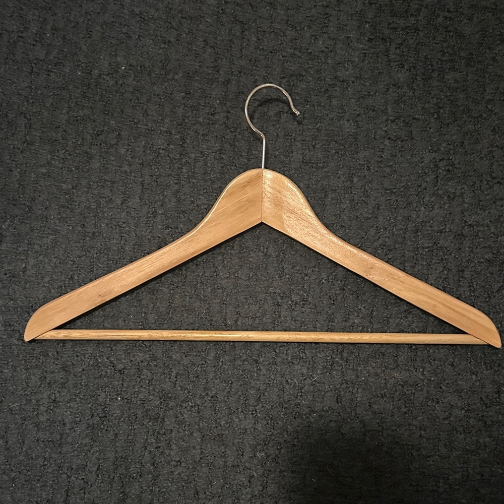Bundle of 20 Natural Wooden Clothes Hangers 17”